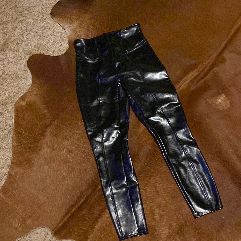 Spanx Women’s Faux Patent Leather leggings